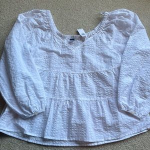 White seersucker v-neck blouse